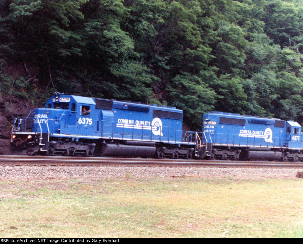 CR SD40-2 #6375 & #6377